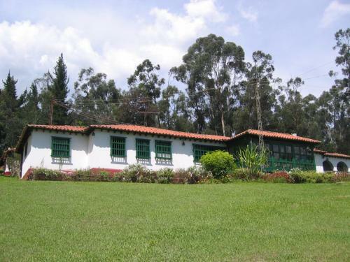 Hotel Campestre Hacienda Santa Rosalia