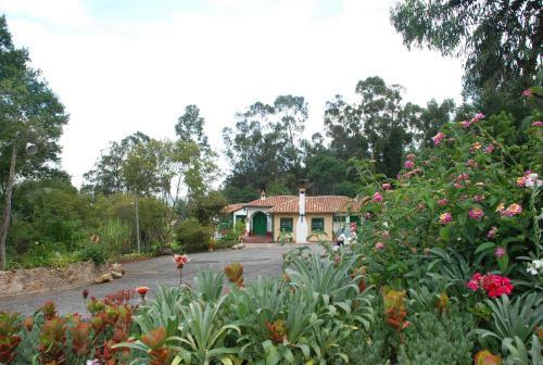Hotel Campestre Hacienda Santa Rosalia