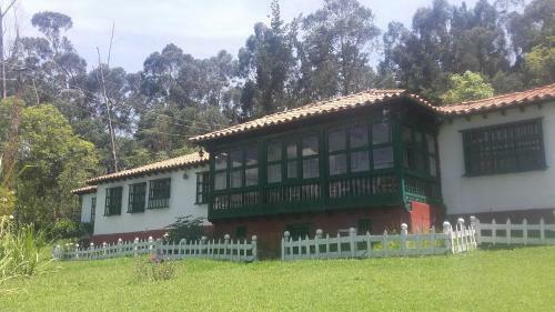 Hotel Campestre Hacienda Santa Rosalia