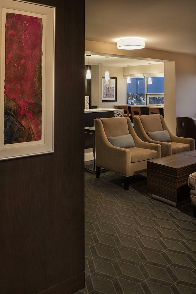 Hotel Sheraton Cavalier Calgary