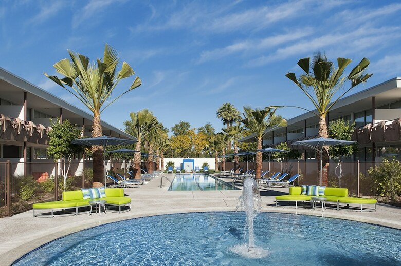Hotel Valley Ho
