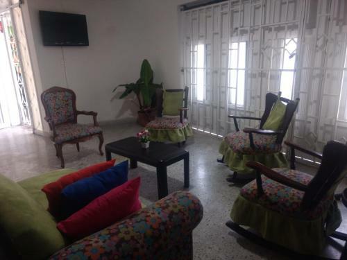 Albergue Hostal Full Moon