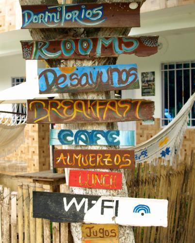 Agua Beach Hostal