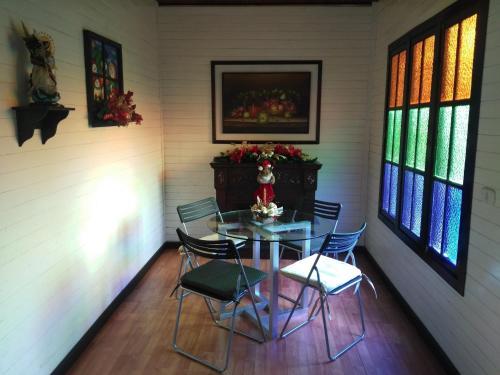 Hermoso Chalet En Zona Camprestre