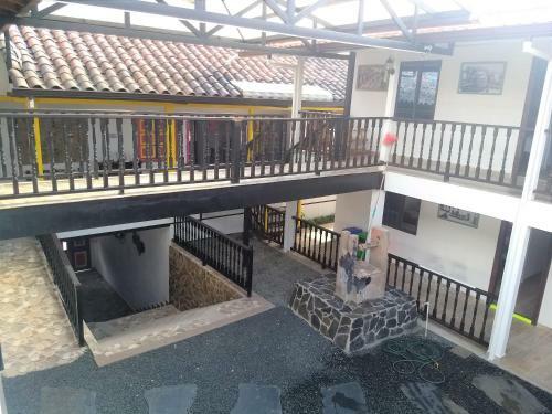 Hotel La Tia Emiss