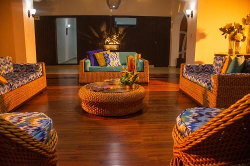 Hotel Yalconia