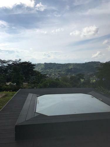 Lodge Mountain Getaway Near Bogota