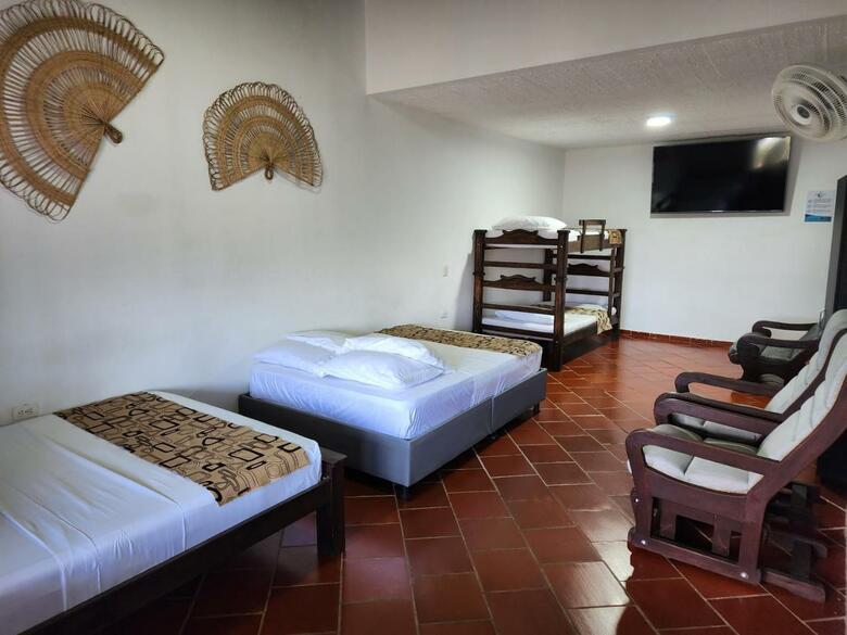 Hotel Campestre Palmas Del Zamorano