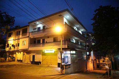 Hostal Hospedaje Aquel Almendro
