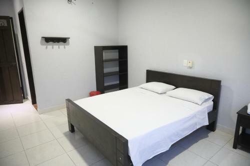Hostal Hospedaje Aquel Almendro
