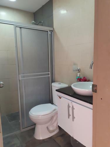 Hostal La Monarca Hostel