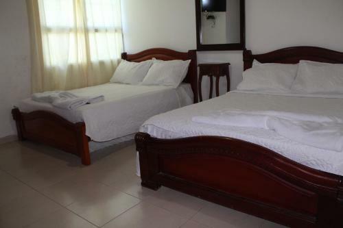 Albergue Hostal Caminos Del Cesar