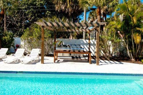 Sugar Plum Hideaway