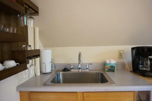 Downtown 1 Bdrm Loft In Arcata - Walk To Everything! Sauna & Bicycles