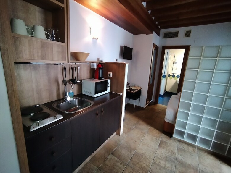 Apartamentos Turisticos Alhambra