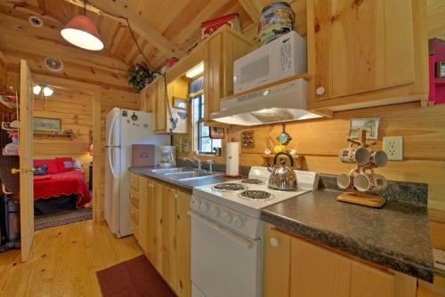 Red Barn Cabin