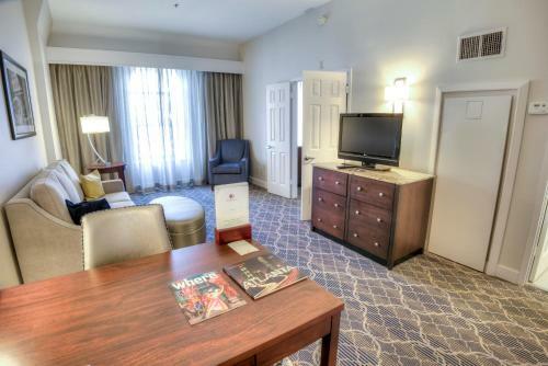 Hotel Doubletree Suites By Hilton Atlanta-galleria