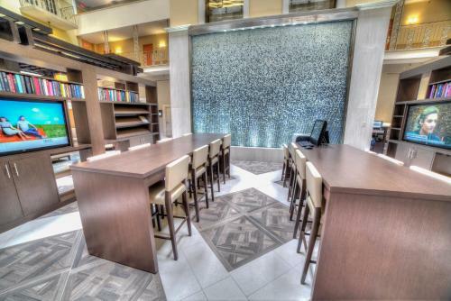 Hotel Doubletree Suites By Hilton Atlanta-galleria
