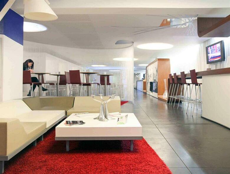 Hotel Louise