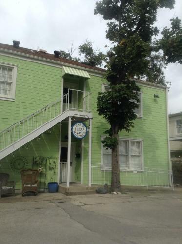 Bed & Breakfast Star Of Texas Inn Building Two