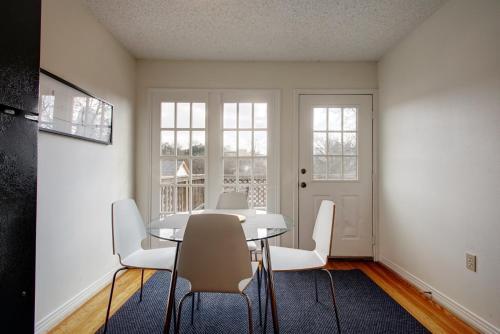 Downtown Austin Bungalow