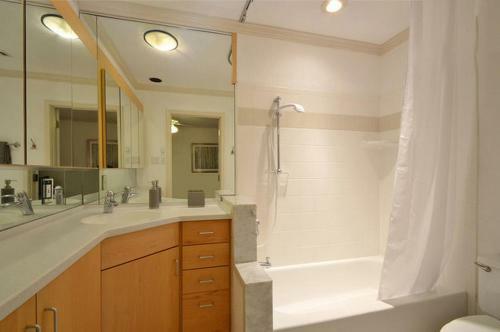 Apartamento 4 Bedroom Central Downtown Condo By Austinstays