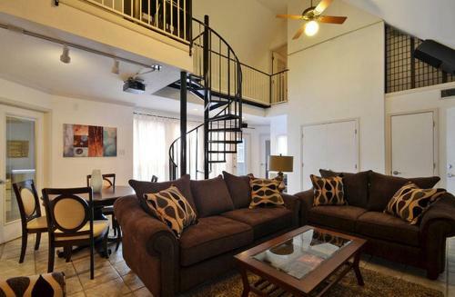 Apartamento 4 Bedroom Central Downtown Condo By Austinstays
