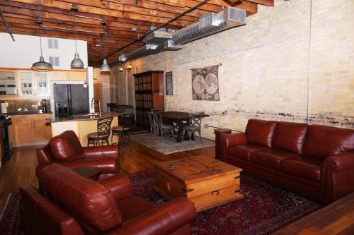 Loft 411 - Downtown! Close To Acl, Sxsw, And More!