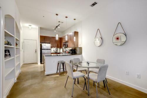 Apartamento Staylo Luxury 1 Bedroom Condo
