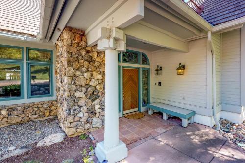 Wayne Creek Residence