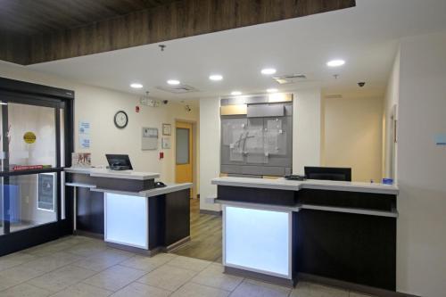 Holiday Inn Express Hotel  Suites Greensboro-