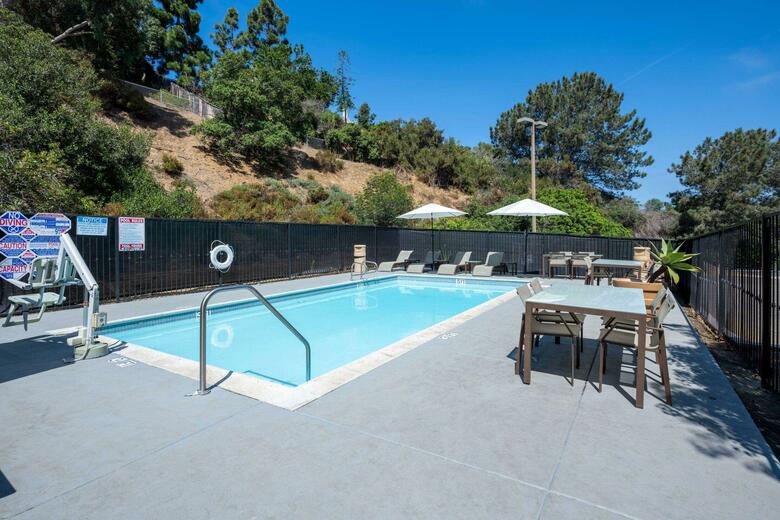 Hotel Days Inn Encinitas- Legoland Moonlight Beach