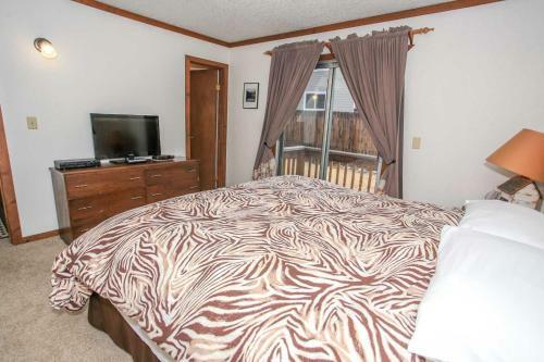 1752 - Ruff Inn It Home