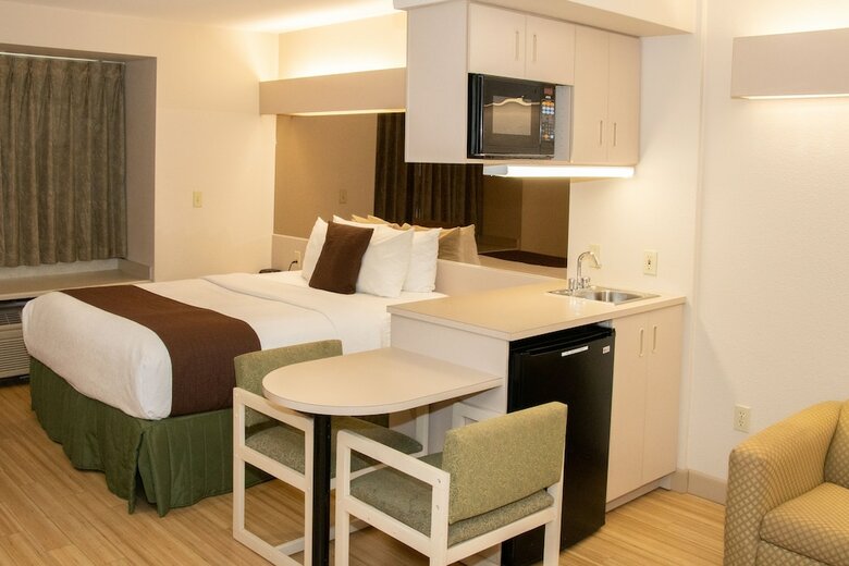 Hotel Microtel Inn And Suites By Wyn