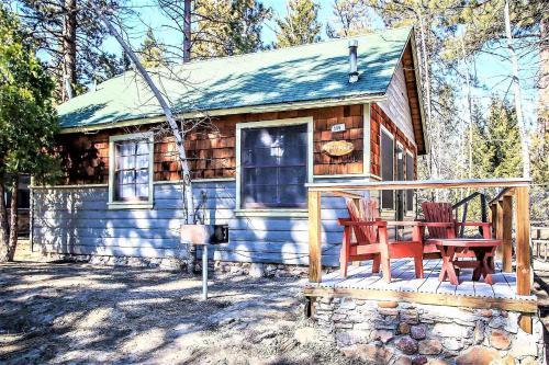 ~lupine Cabin #106~