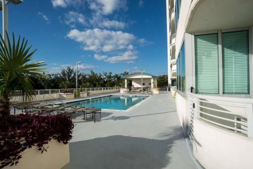 Ocean Club 1106 - Two Bedroom Apartment