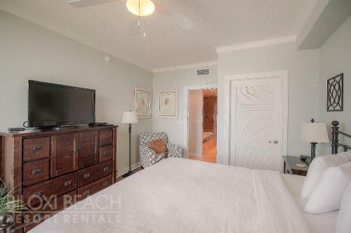 Ocean Club 1106 - Two Bedroom Apartment