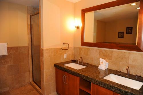 Ocean Club 301 - Two Bedroom Apartment