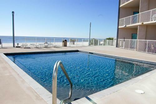 Sea Breeze 504 Deluxe - Two Bedroom Apartment