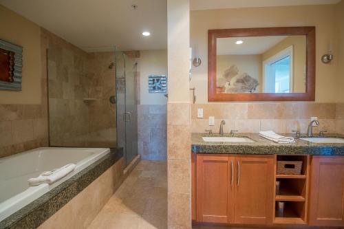 Ocean Club 403 - One Bedroom Apartment
