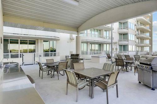 Ocean Club 1007 - Two Bedroom Apartment