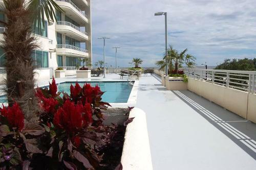 Ocean Club 1007 - Two Bedroom Apartment