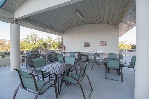 Ocean Club 103 - One Bedroom Apartment