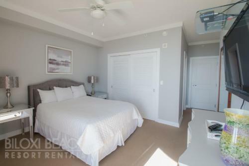 Ocean Club 502 - Two Bedroom Apartment