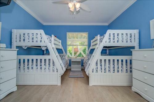 Homes-343 Gulf Blvd