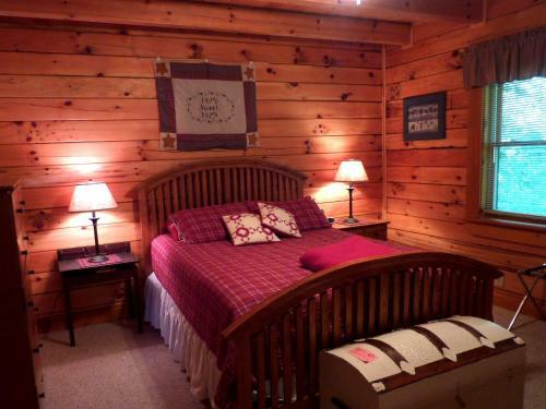 Bearfoot Hideaway