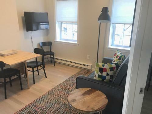 Apartamento 3. Downtown, Theatre, Chinatown 2br Sleeps 5!
