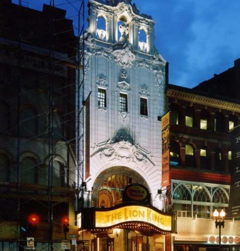 Apartamento 3. Downtown, Theatre, Chinatown 2br Sleeps 5!