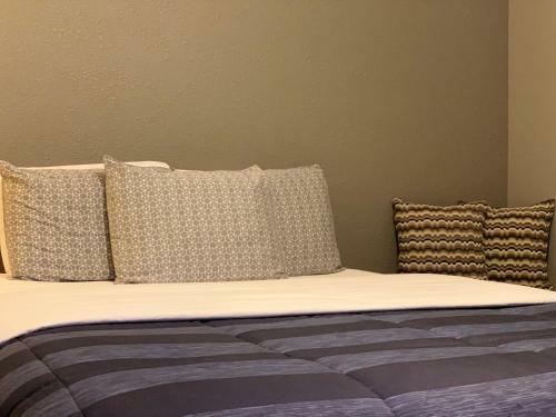 Jackson Apartments A