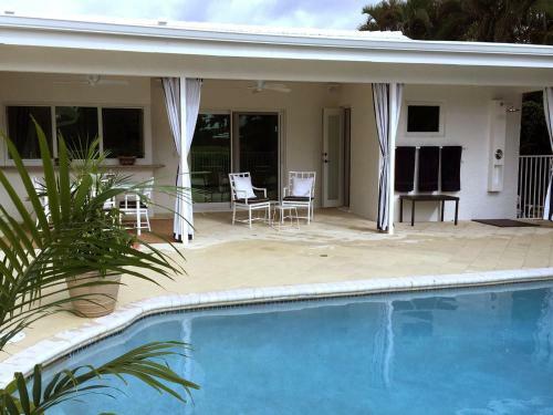 Sunny B Retreat